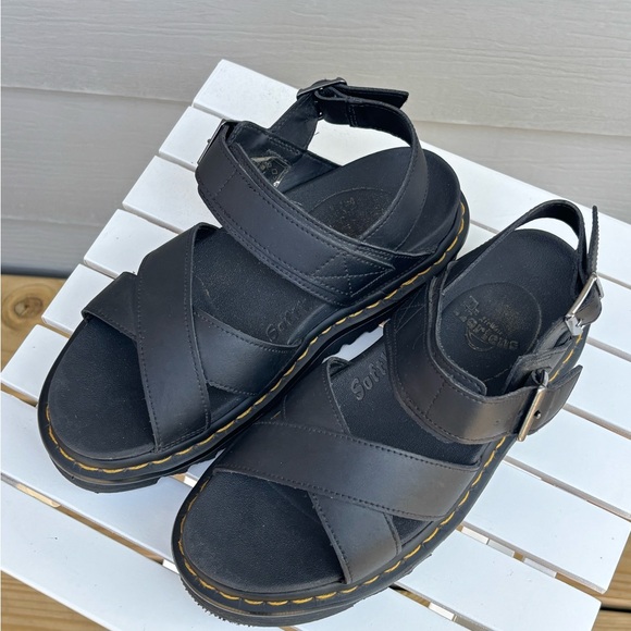 Dr. Martens Black Sandals VOSS II - Picture 1 of 6